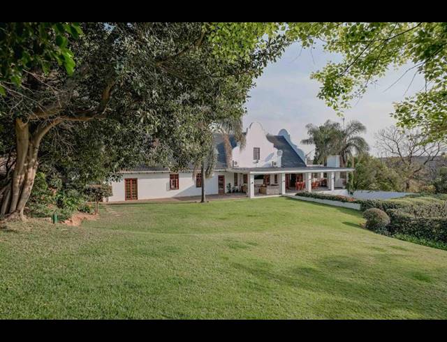 7 BEDROOM HOUSE FOR SALE IN MORELETAPARK